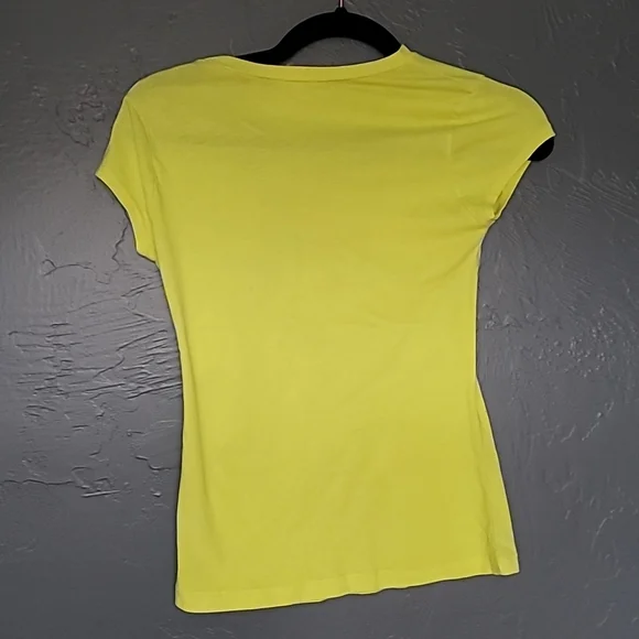 Yellow Floral Fitted Shirt EUC - Picture 4 of 4